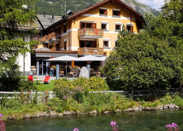 Hotel Chesa Rosatsch - Home Of Food Celerina/Schlarigna photo