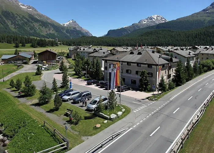 Hotel Saluver Celerina/Schlarigna photo