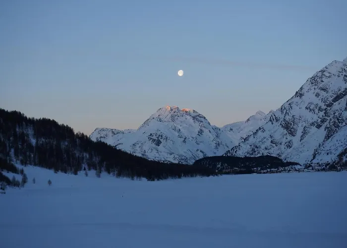 Hotel Ristorante Lagrev Maloja photo
