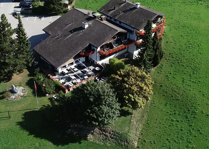 Hotel Belfort Alvaneu photo